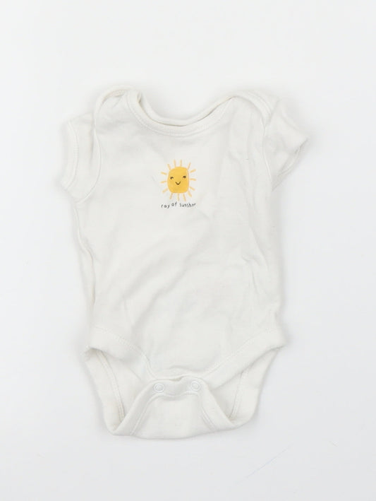 Primark Baby White   Babygrow One-Piece Size 0-3 Months