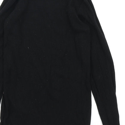 Brand and care label for F&F girls’ black basic t-shirt, size 8-9, years