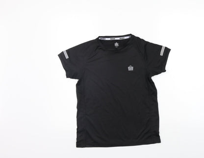 Additional front view of Admiral girls’ black basic t-shirt, size 10-11, years