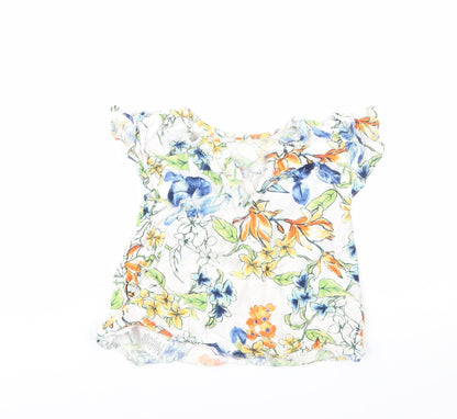 Back view of Nutmeg girls’ white floral basic t-shirt, size 4-5, years