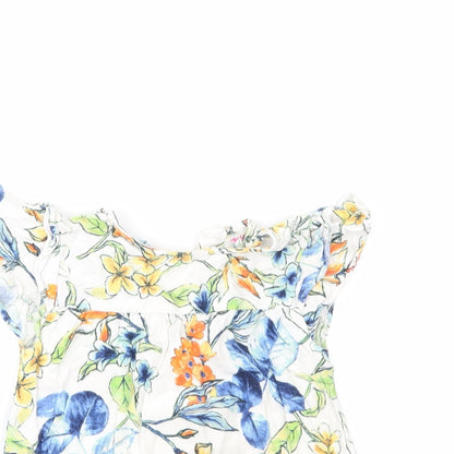Close-up detail of Nutmeg girls’ white floral basic t-shirt, size 4-5, years