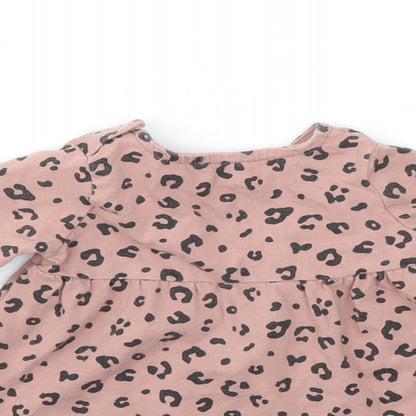 Close-up detail of F&F girls’ pink animal print basic t-shirt, size 0-3, months