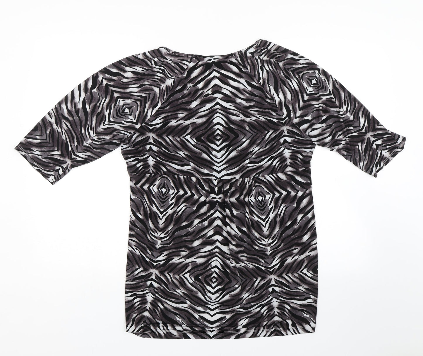 BM Womens Black Animal Print  Basic T-Shirt Size 16