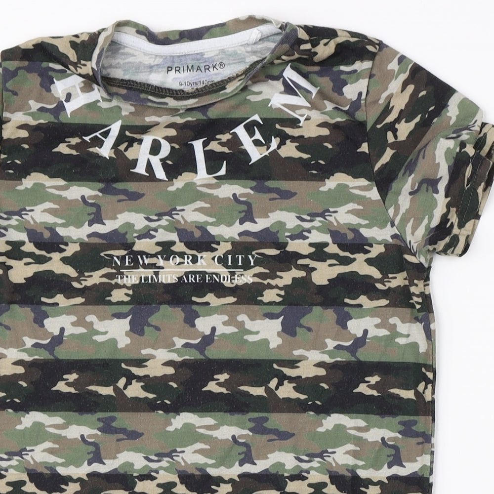 Primark Boys Green Camouflage  Basic T-Shirt Size 9-10 Years