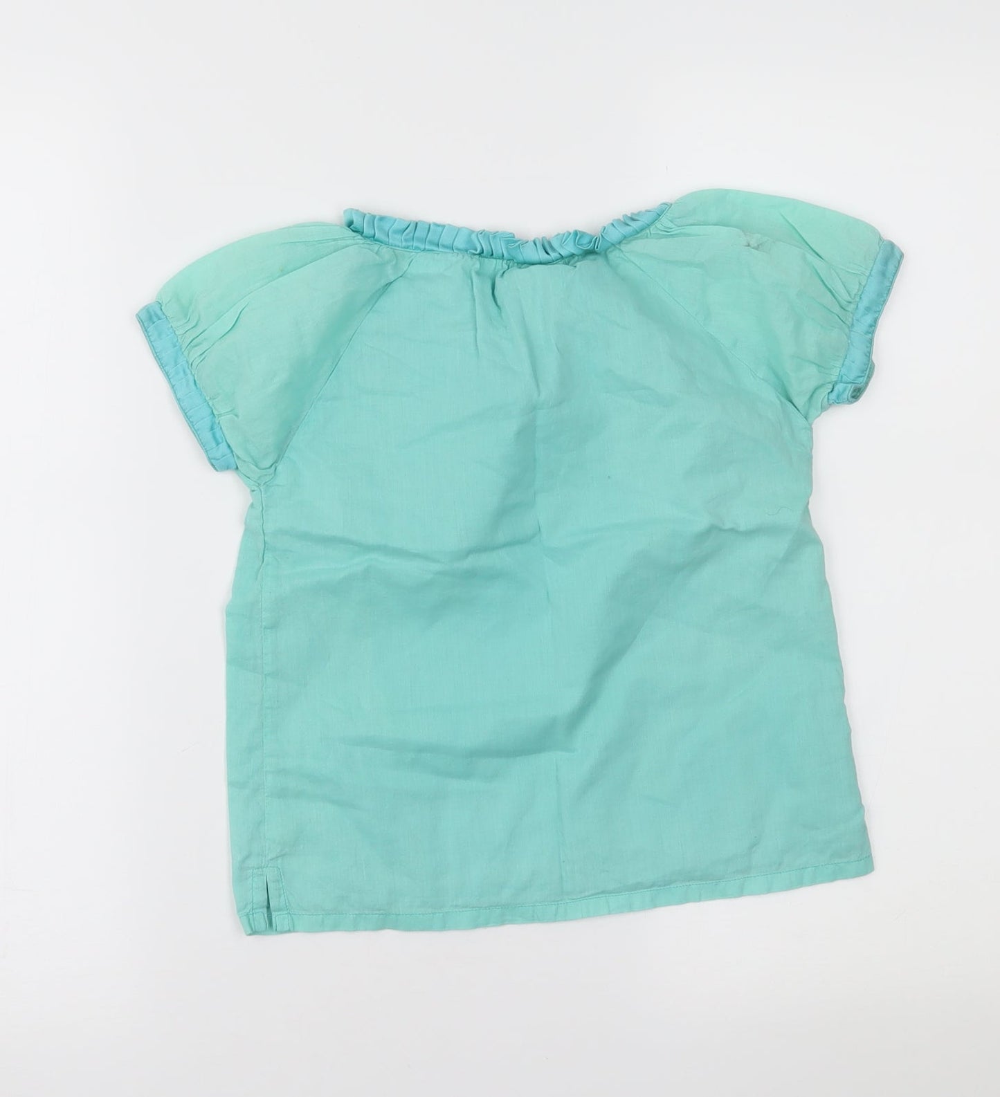 Preworn Girls Green   Basic T-Shirt Size 5-6 Years