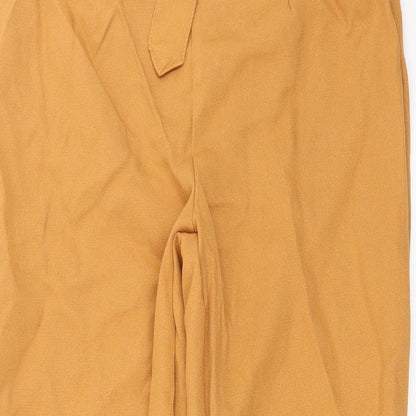 Close-up detail of Missguided women’s brown trousers, size UK 8, 25-inch leg