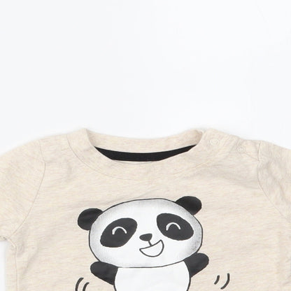 Close-up detail of Primark Baby Beige Basic T-Shirt, size 3-6, Months