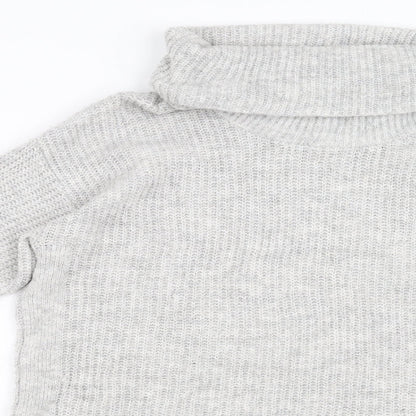 Close-up detail of TU women’s grey jumper, size M
