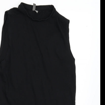 Close-up detail of ASOS women’s black basic tank, size S