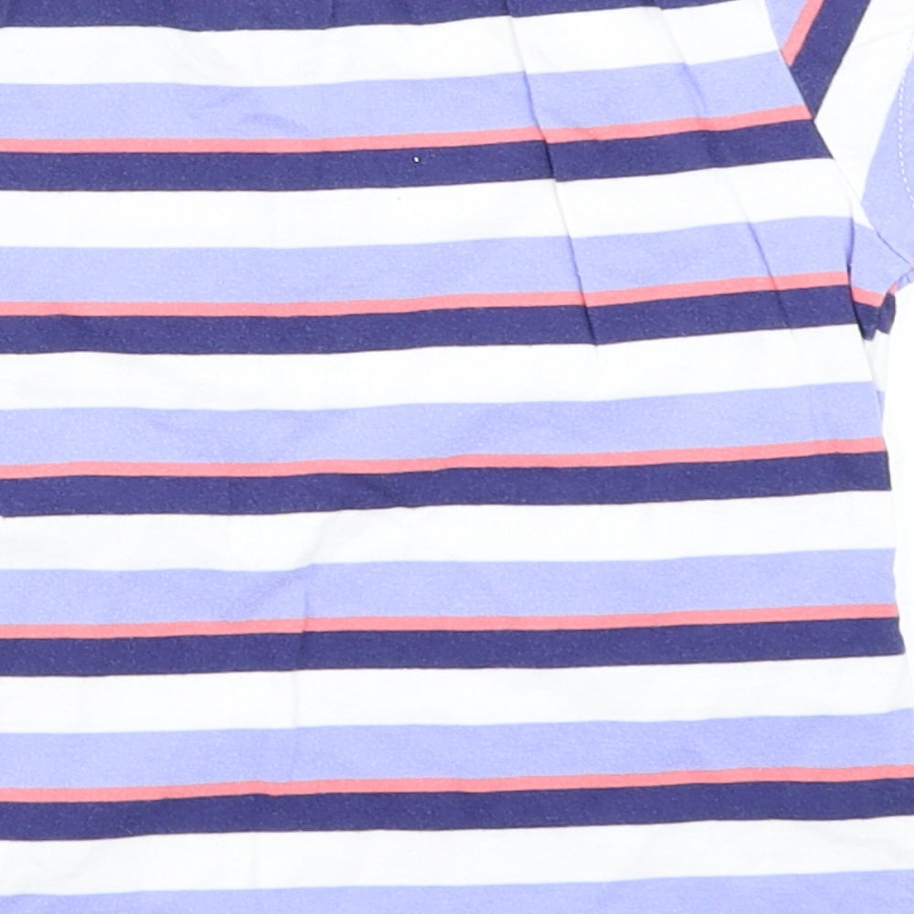 Brand and care label for F&F girls’ blue striped basic t-shirt, size 3-4, years