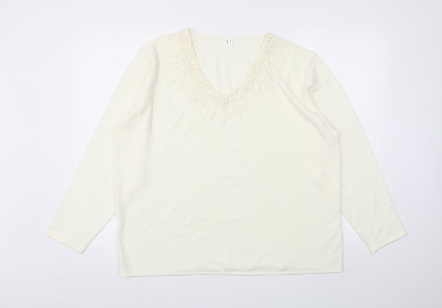 Preworn Womens Ivory   Basic T-Shirt Size 24