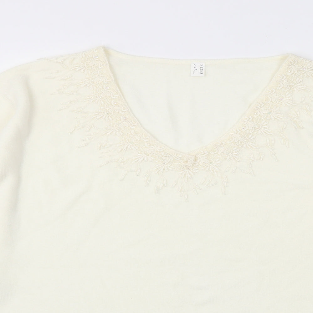 Preworn Womens Ivory   Basic T-Shirt Size 24