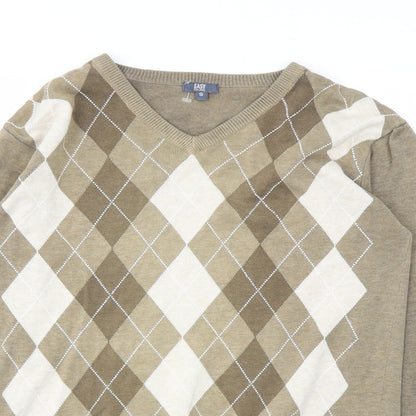 Close-up detail of Easy men’s brown argyle/diamond pullover sweatshirt, size S