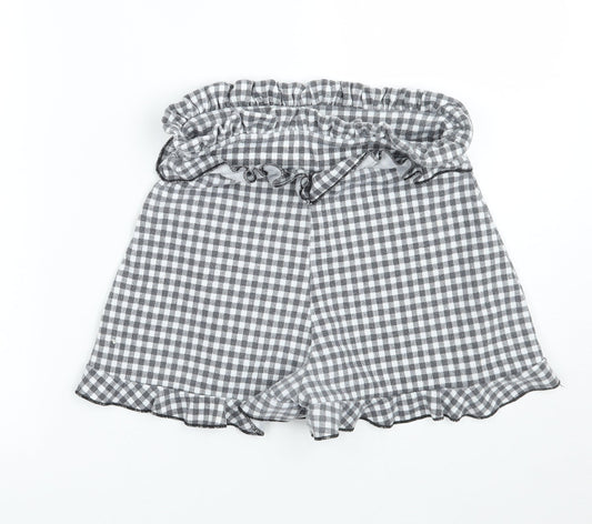Pretty little thing Womens Grey Check  Hot Pants Shorts Size 6