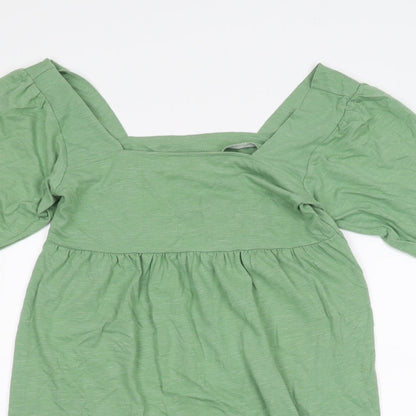 Close-up detail of ASOS women’s green basic t-shirt, size UK 8