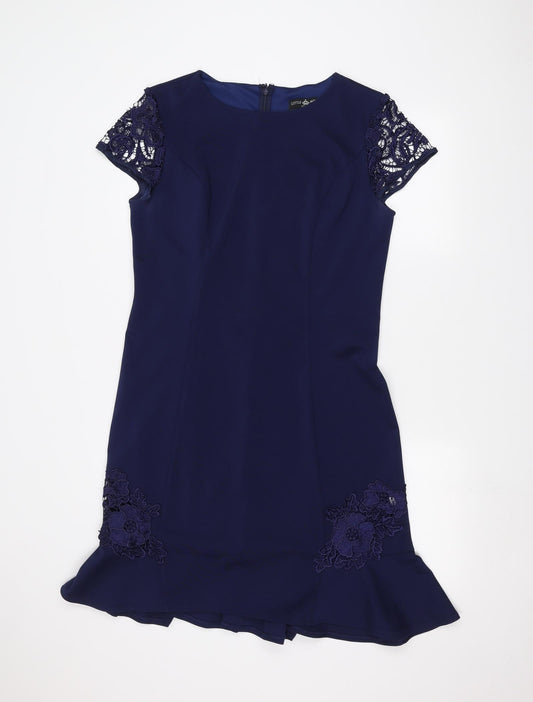 Little Misstress Womens Blue   Basic T-Shirt Size 16