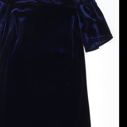 Close-up detail of Atmosphere women’s black a-line, size UK 6