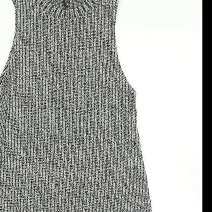 Close-up detail of Atmosphere women’s black a-line, size UK 8