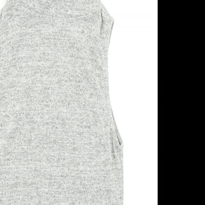Close-up detail of 915 Generation girls’ grey basic tank, size 12-13, years