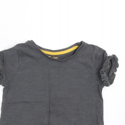Close-up detail of Tu girls’ grey basic t-shirt, size 2-3, years