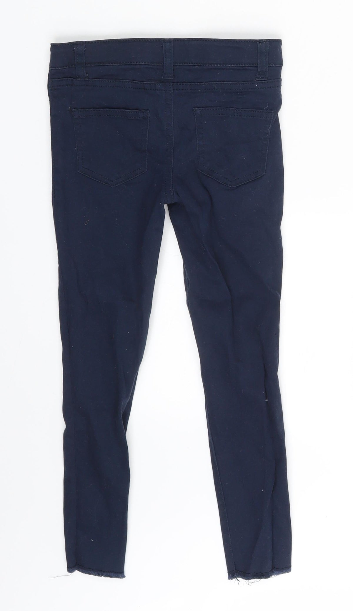Back view of Denim & Co. girls’ blue denim skinny jeans, size 6-7, years - inside leg 18-inch