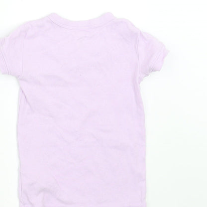 Brand and care label for Gap girls’ purple basic t-shirt, size 2, years - butterflies