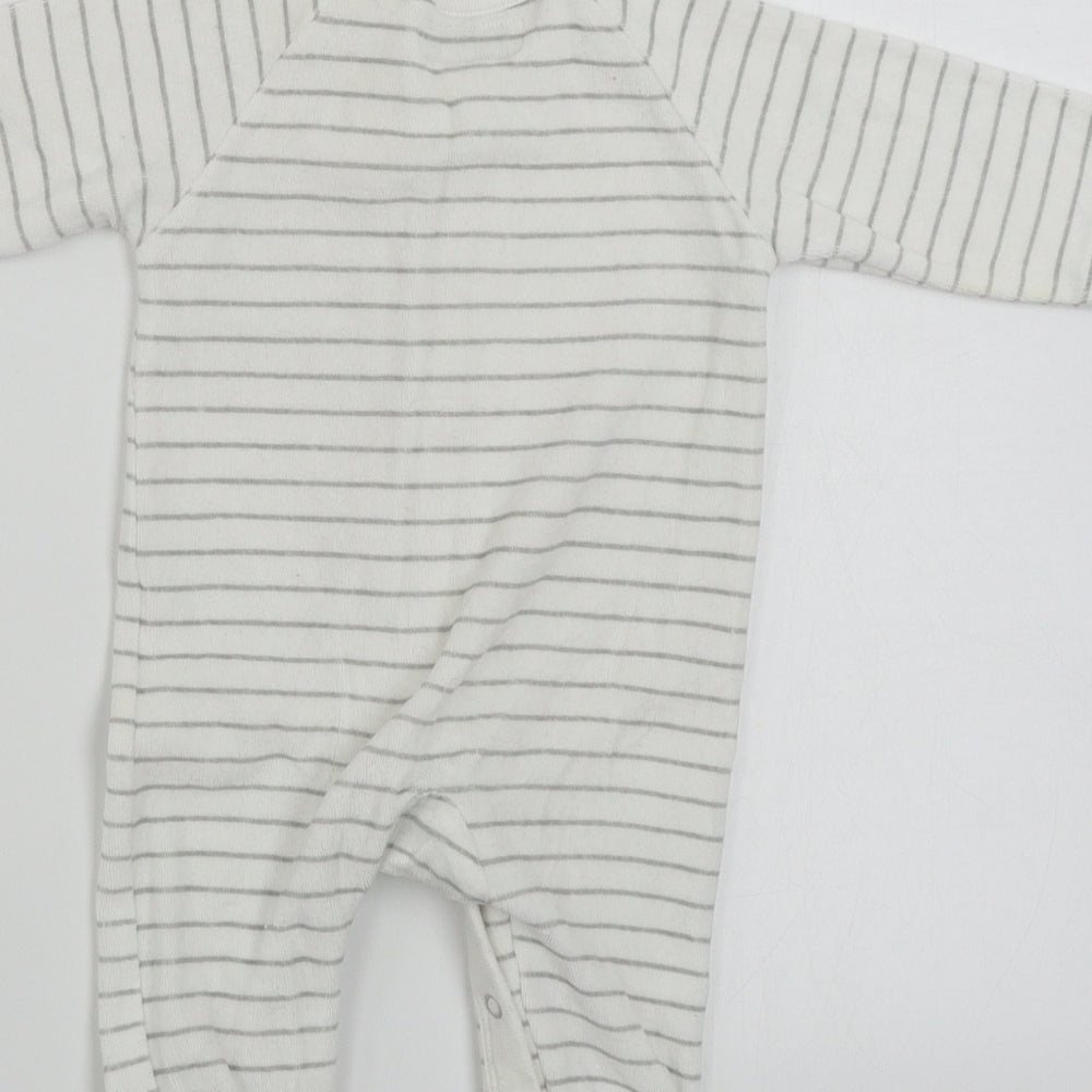 Earlydays  Boys White Striped  Babygrow One-Piece Size 0-3 Months