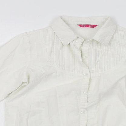 Close-up detail of Young Dimension girls’ white basic button-up, size 10-11, years