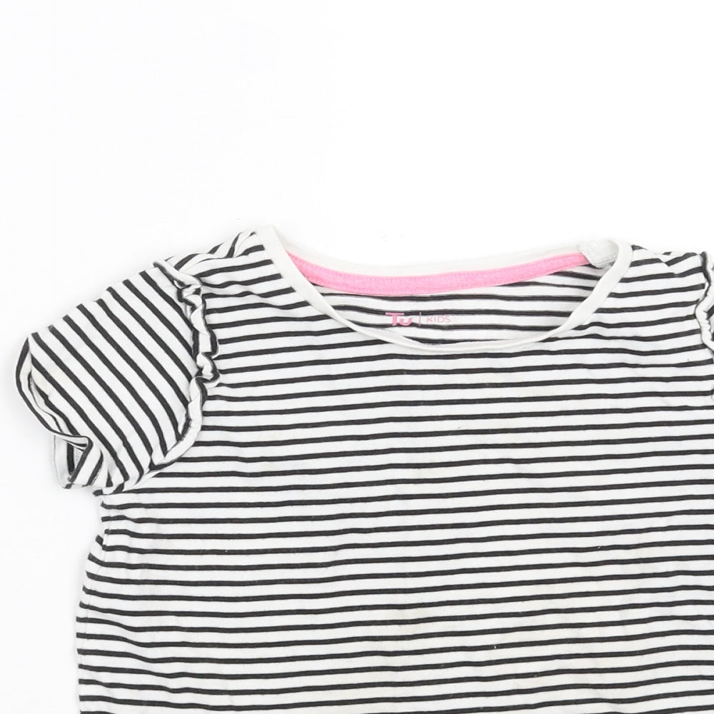 TU Girls Black Striped  Basic T-Shirt Size 5-6 Years