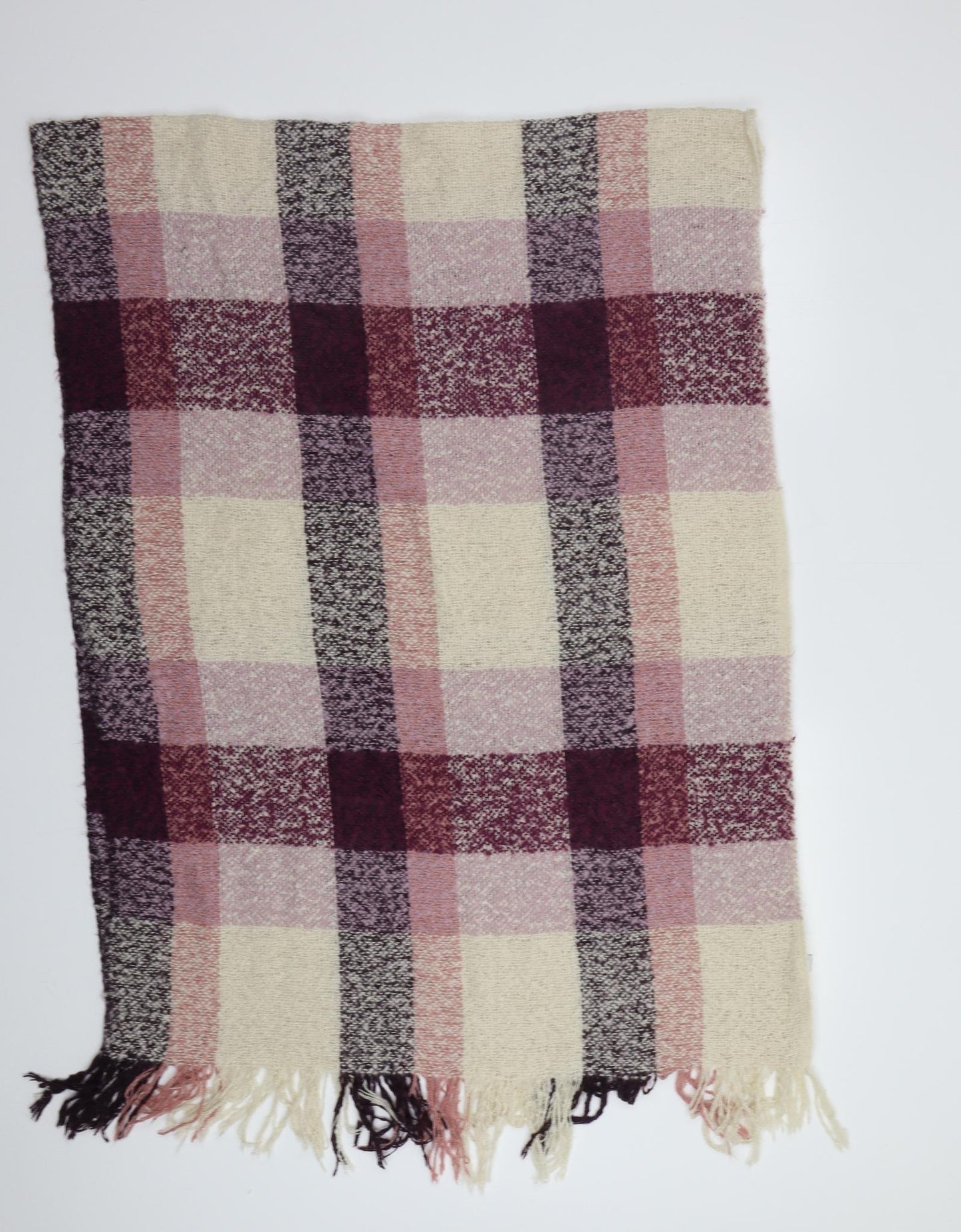Preworn Womens Purple Plaid   Shawl/Wrap