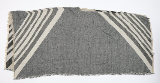 Preworn Womens Grey    Shawl/Wrap