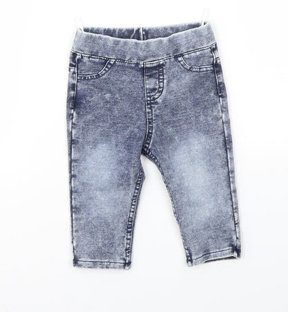 Additional front view of H&M girls’ blue capri jeans, size 3-6, months