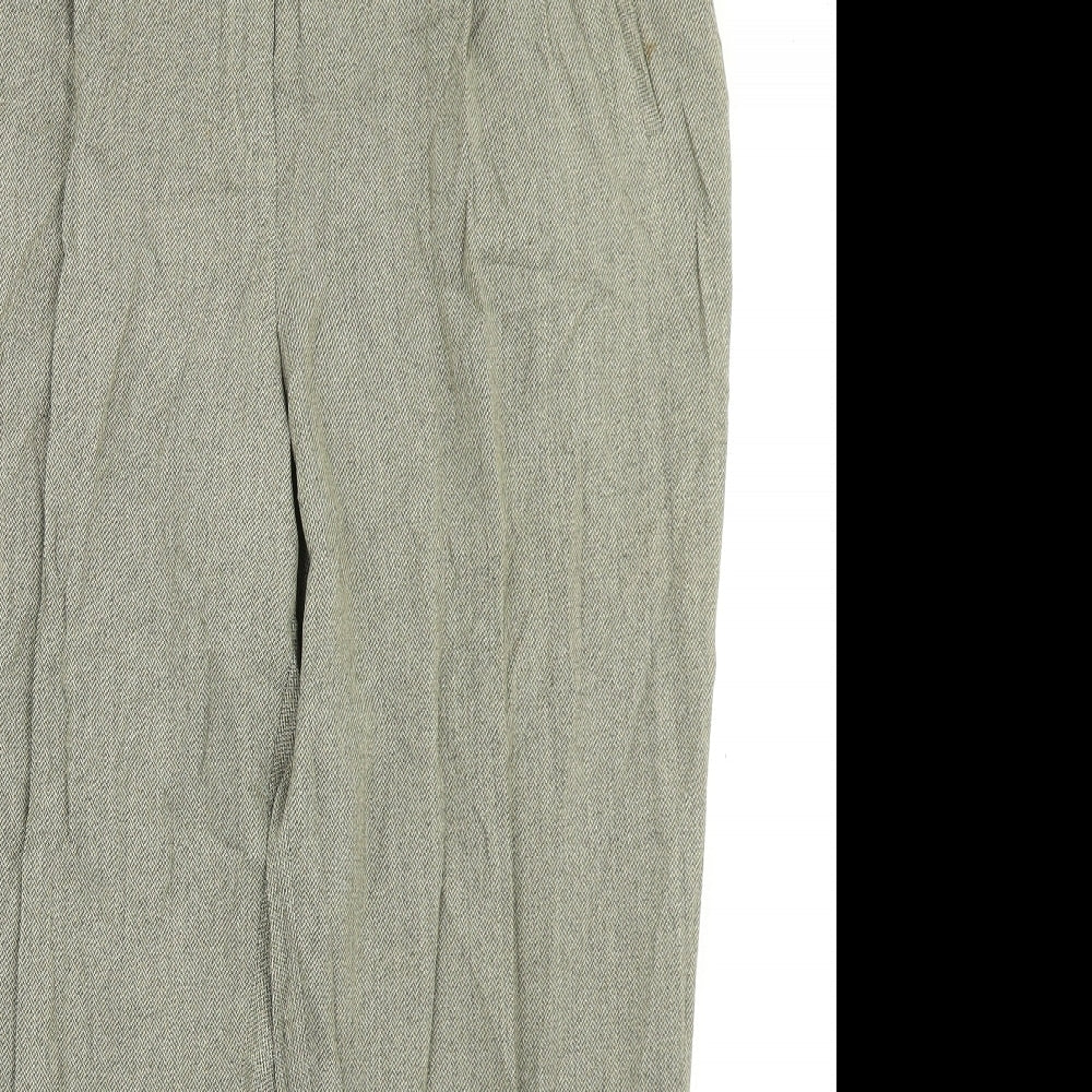 Basler Woman's Green sage Trousers, size 20.