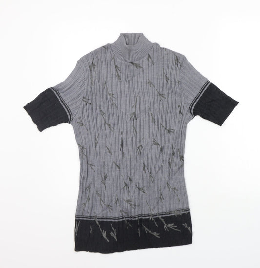 nina varese Womens Grey Geometric  Basic T-Shirt Size M