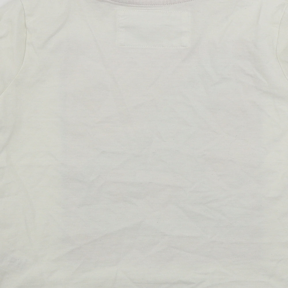 TU Boys White   Basic T-Shirt Size 5 Years