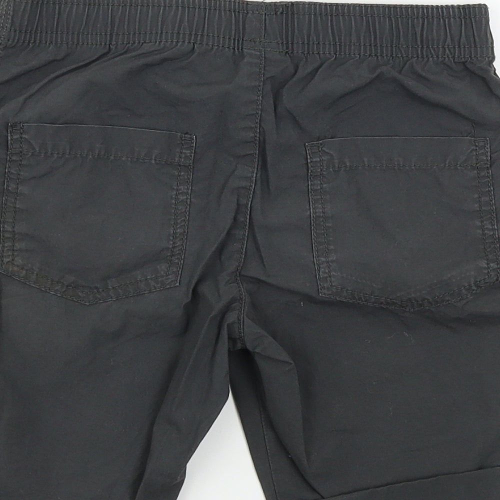TU Boys Grey   Chino Shorts Size 6 Years