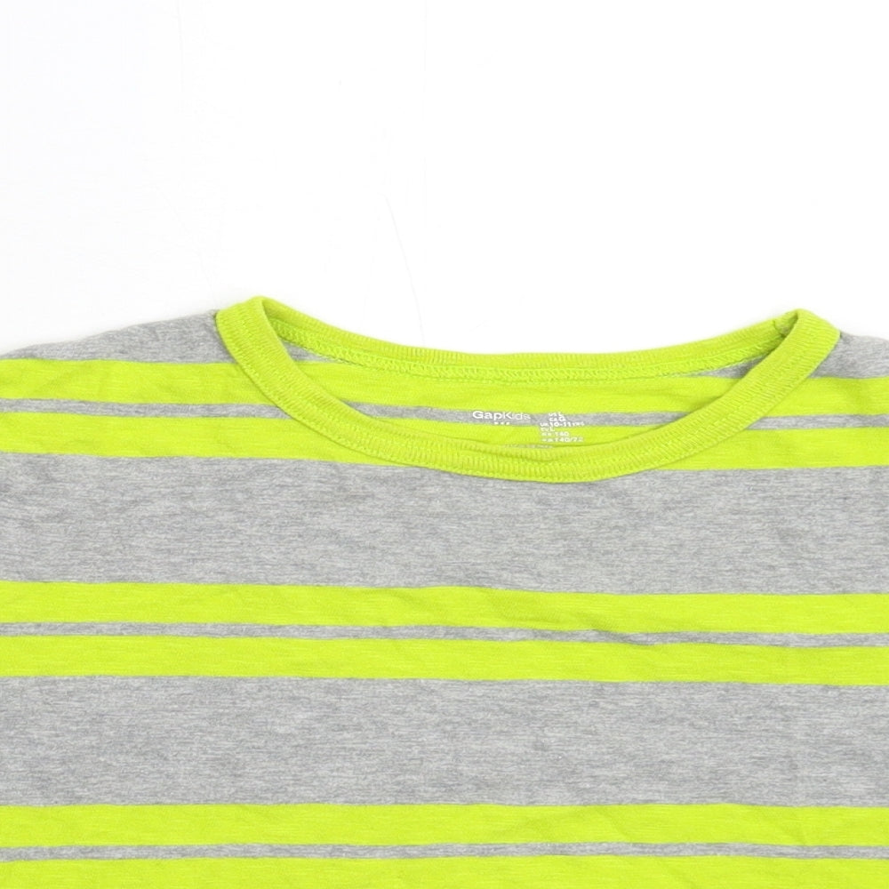 Gap Girls Grey Striped  Cropped T-Shirt Size 10-11 Years