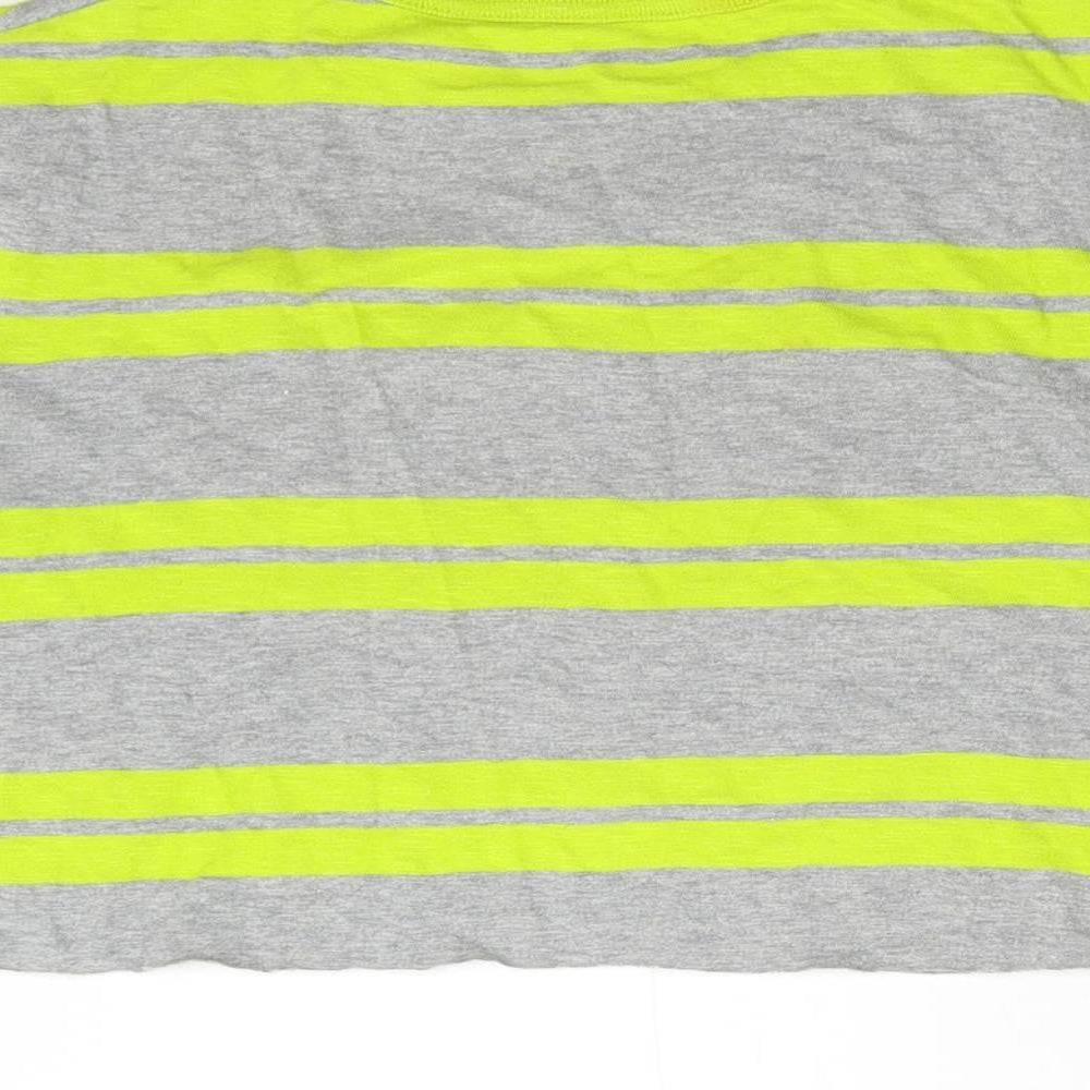 Gap Girls Grey Striped  Cropped T-Shirt Size 10-11 Years