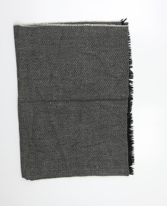 Preworn Unisex Grey    Shawl/Wrap
