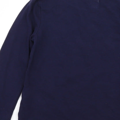 Brand and care label for Gap girls’ blue basic t-shirt, size S
