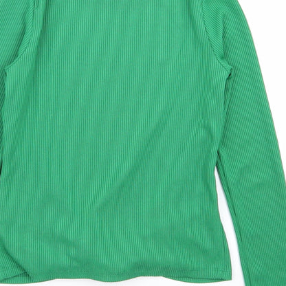 Brand and care label for Candy Couture girls’ green basic t-shirt, size 12, years