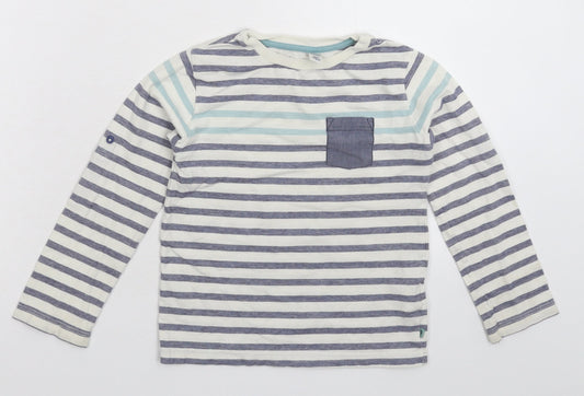 Preworn Girls White Striped  Basic T-Shirt Size 6 Years
