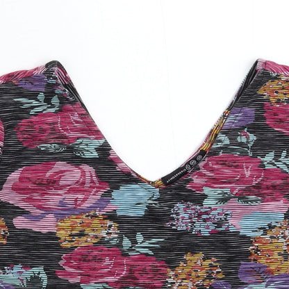 Close-up detail of Atmosphere women’s multicoloured floral basic t-shirt, size UK 12