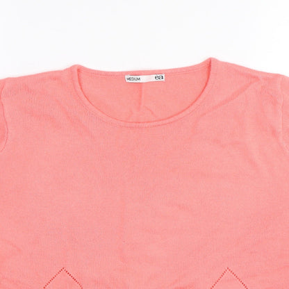 Close-up detail of EA women’s pink argyle/diamond basic t-shirt, size M