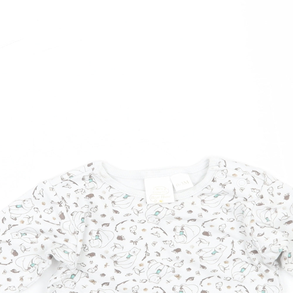 Jainco Baby White Geometric  Basic T-Shirt Size 0-3 Months  - Were going on a bear hunt