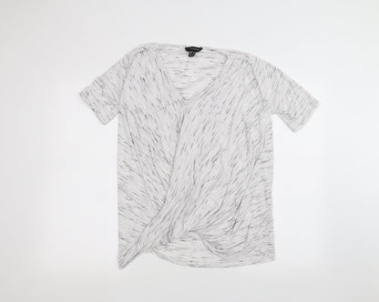 Front view of Atmosphere women’s white basic t-shirt, size UK 14
