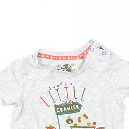 Close-up detail of Tu boys’ grey basic t-shirt, size 9-12, months