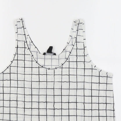 Close-up detail of Atmosphere women’s white check basic tank, size UK 12