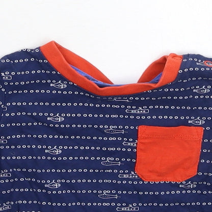 Close-up detail of Tu Baby Blue Spotted Basic T-Shirt, size 6-9, Months