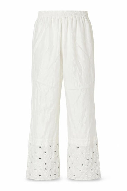 Prewron Womens White   Trousers  Size 26 in L25 in